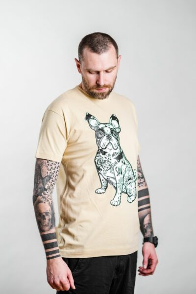 T-shirt of a French Bullog (Frenchie)